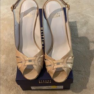 Nude patent leather peep toe slingback pump